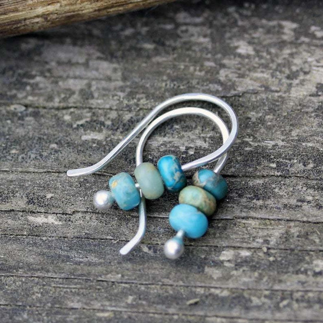 Drop Earrings with Stones in Turquoise