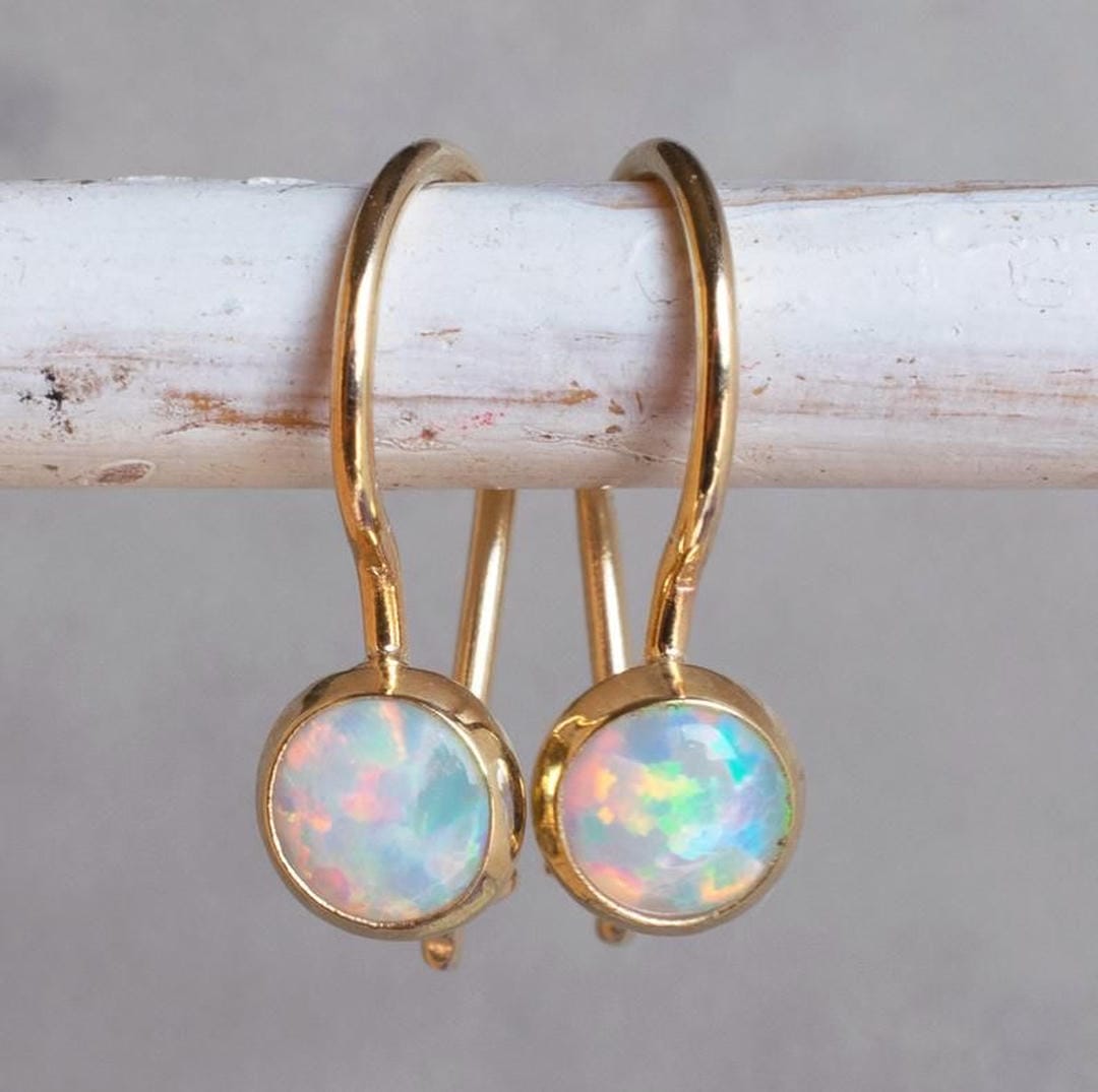 Drop Earrings with Stone in Opal Look
