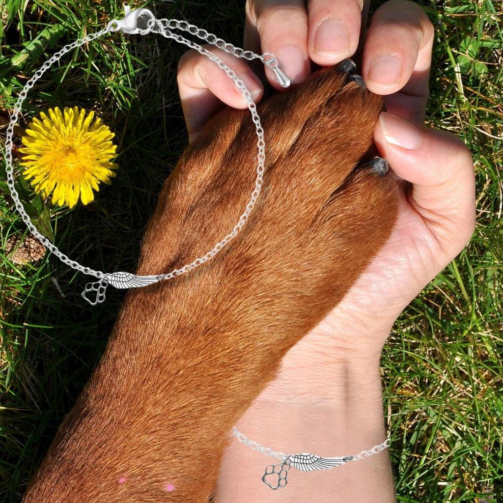 Memorial Bracelet in White Gold with Angel Wing