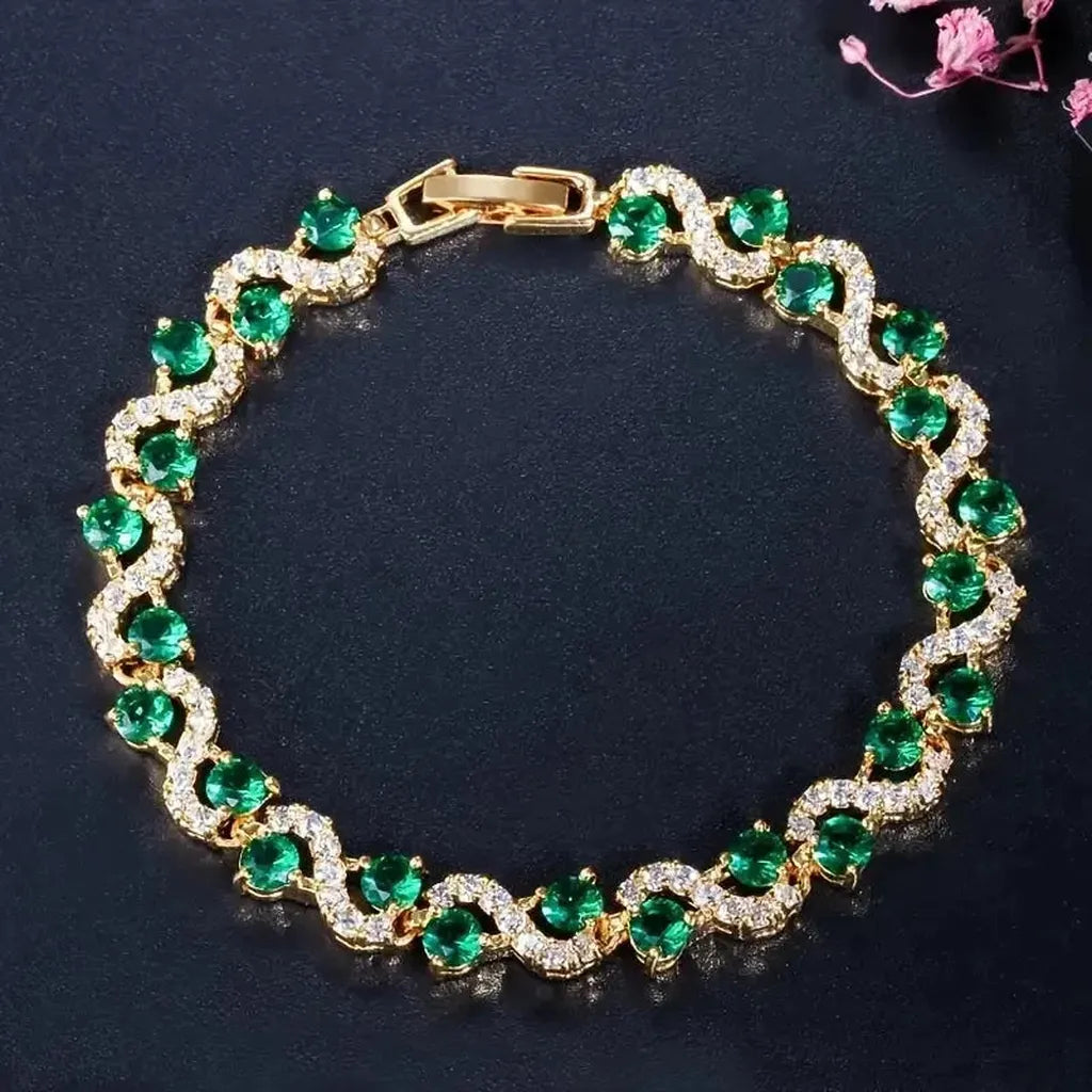 Diana Bracelet with Emerald Green Stone