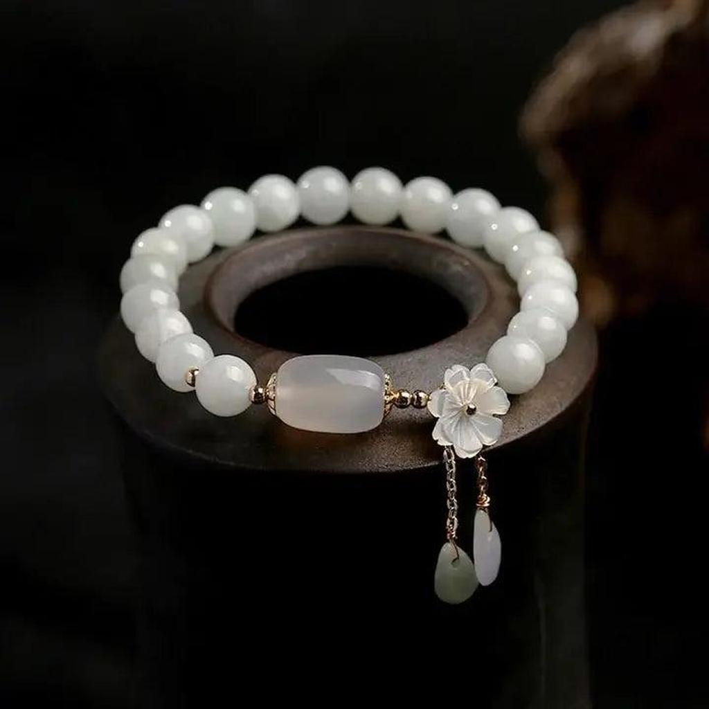 Bracelet with Aquamarine and Pearls