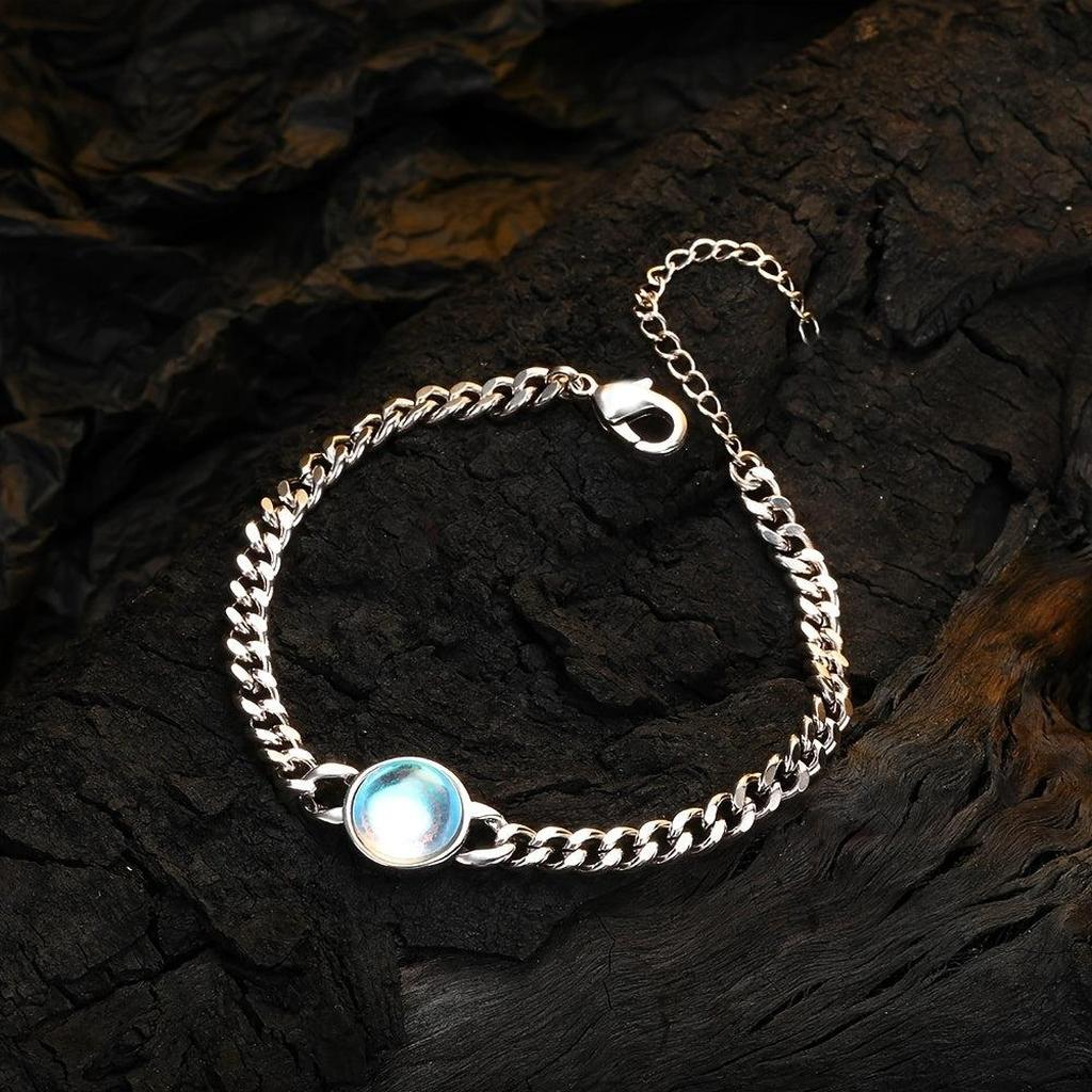 Bracelet “Inner Voice” with Moonstone