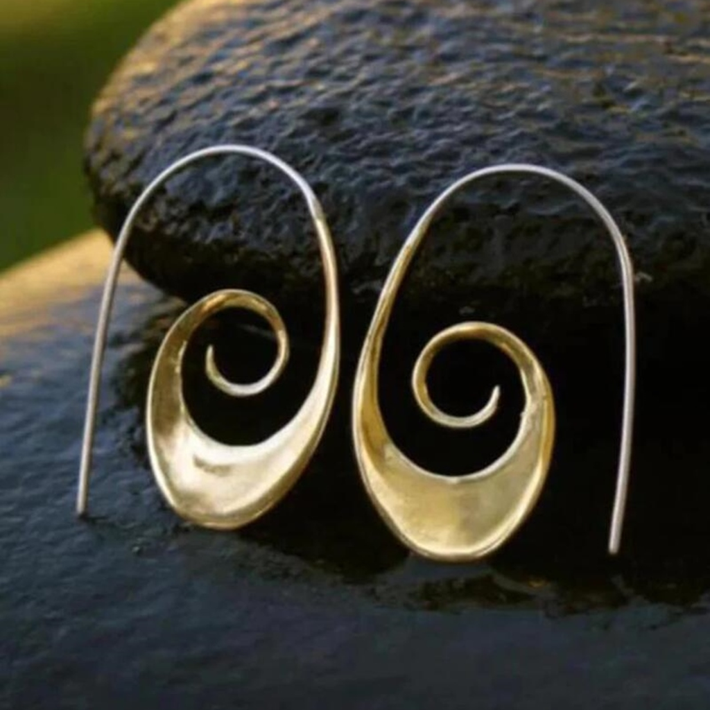 Boho Earrings with Spiral in Gold and White Gold