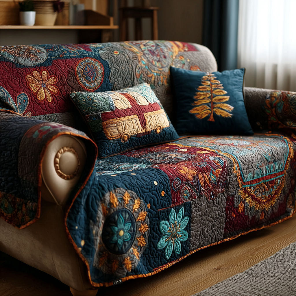 Quilted Sofa Cover with Delicate Boho Pattern