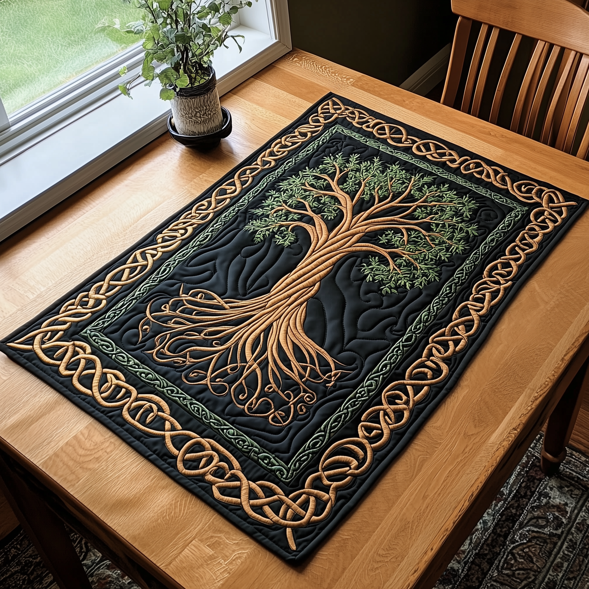 Quilted Placemats – Tree Spirit Celtic
