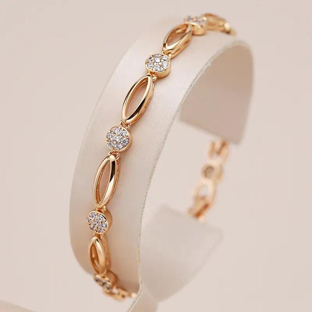 Elegant Gold-Plated Bracelet