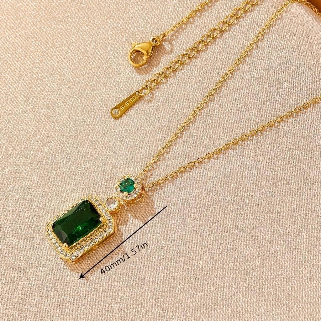 Greta Necklace with Emerald Green Stone