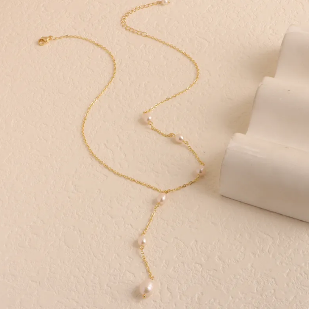 Necklace with Freshwater Pearls