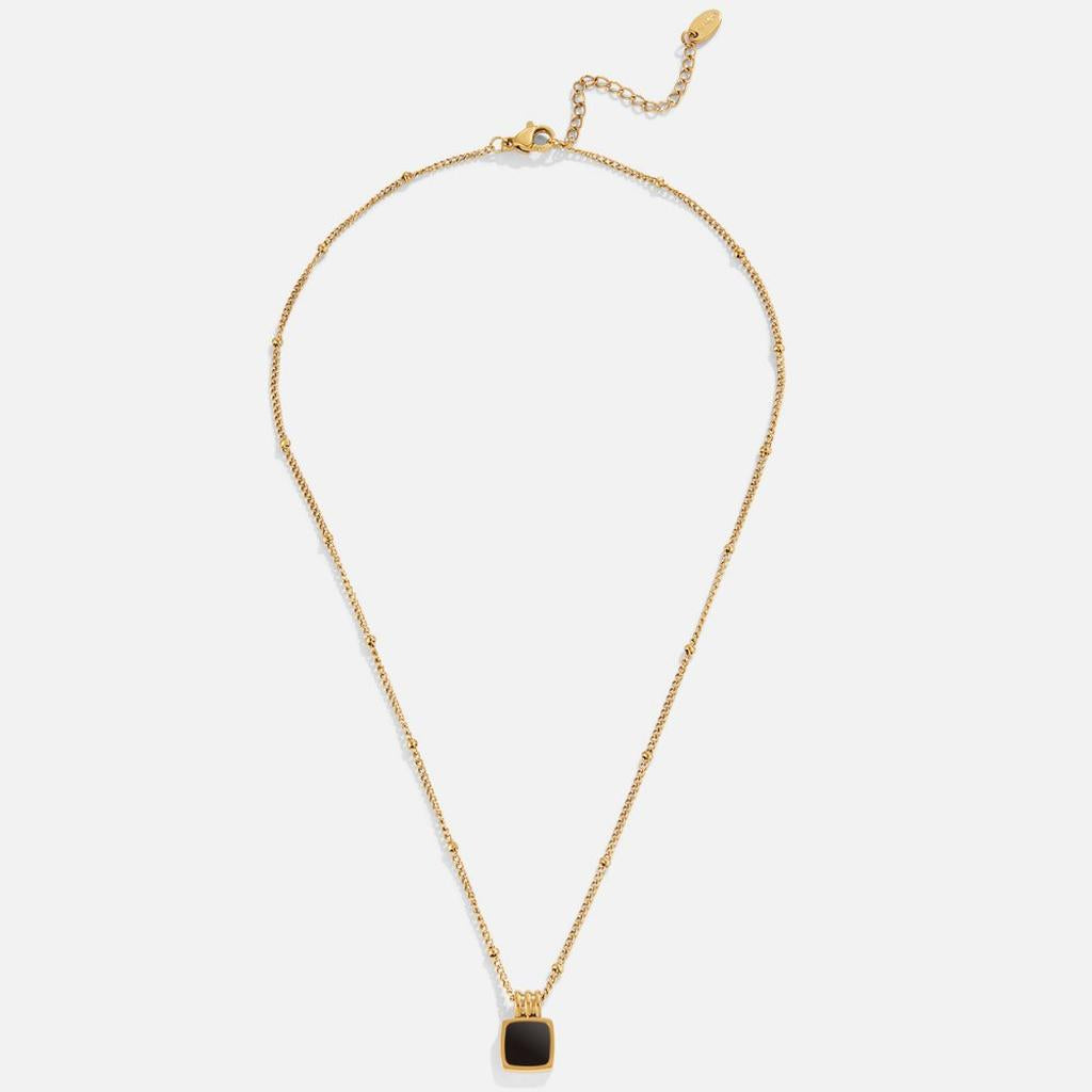 Necklace with Pendant Lucia in Black
