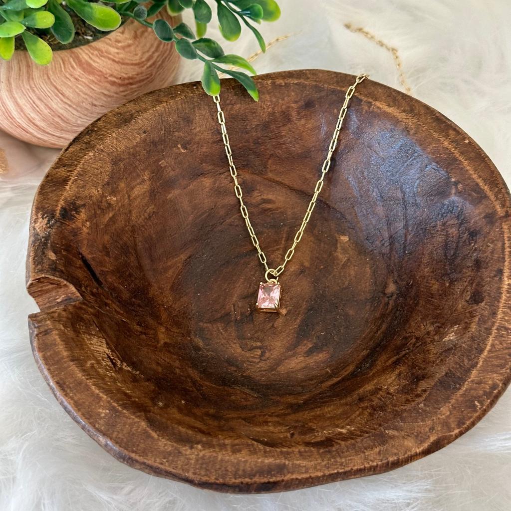 Necklace with Pendant in Emerald Cut