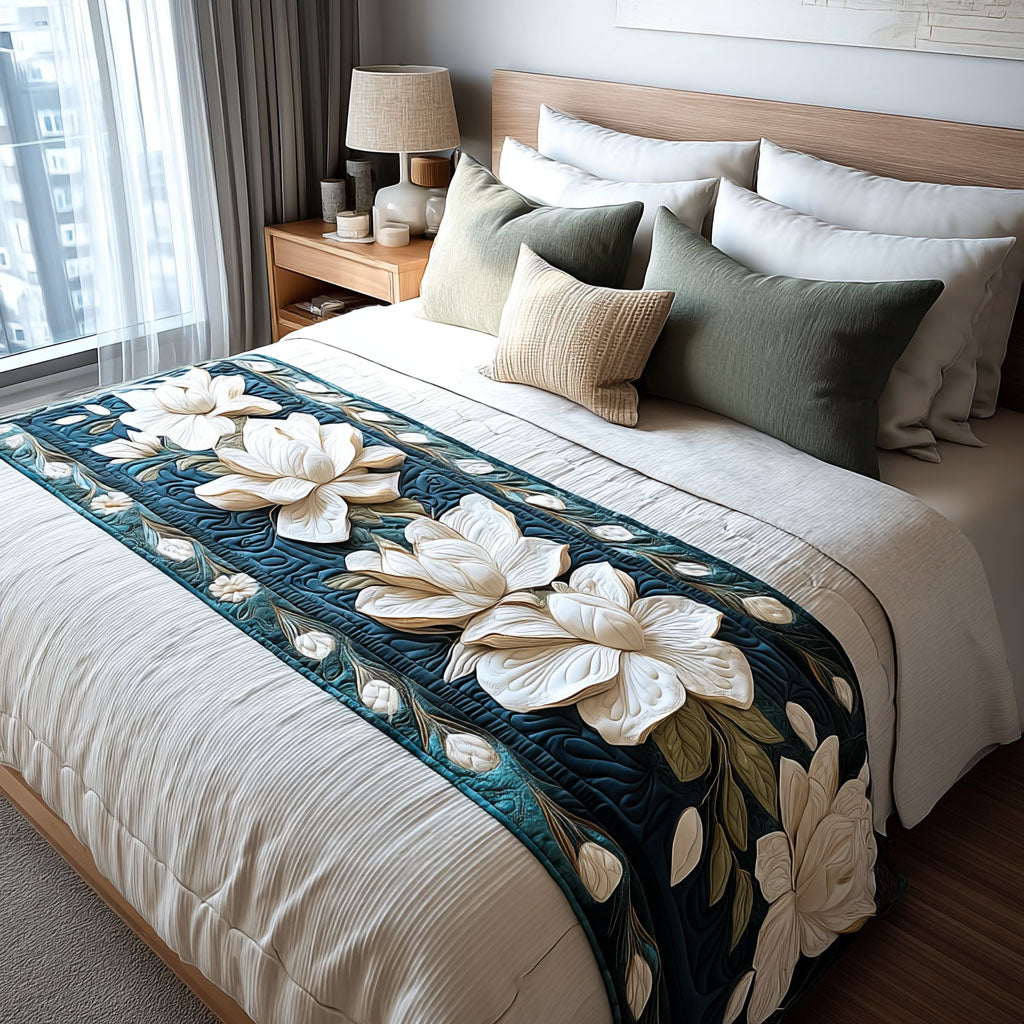 Quilted Bed Runner – Midnight Magnolia