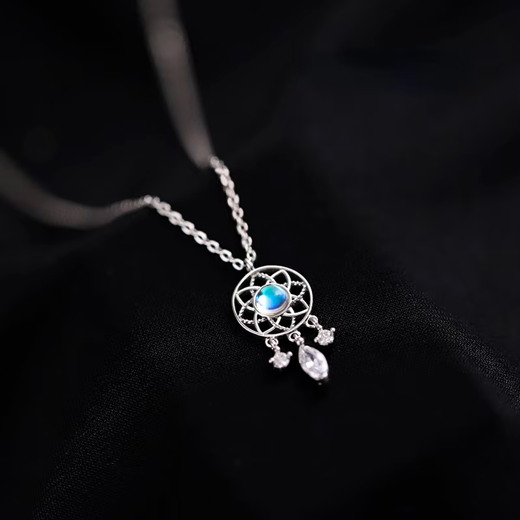 Moonstone Necklace “Dreamcatcher”
