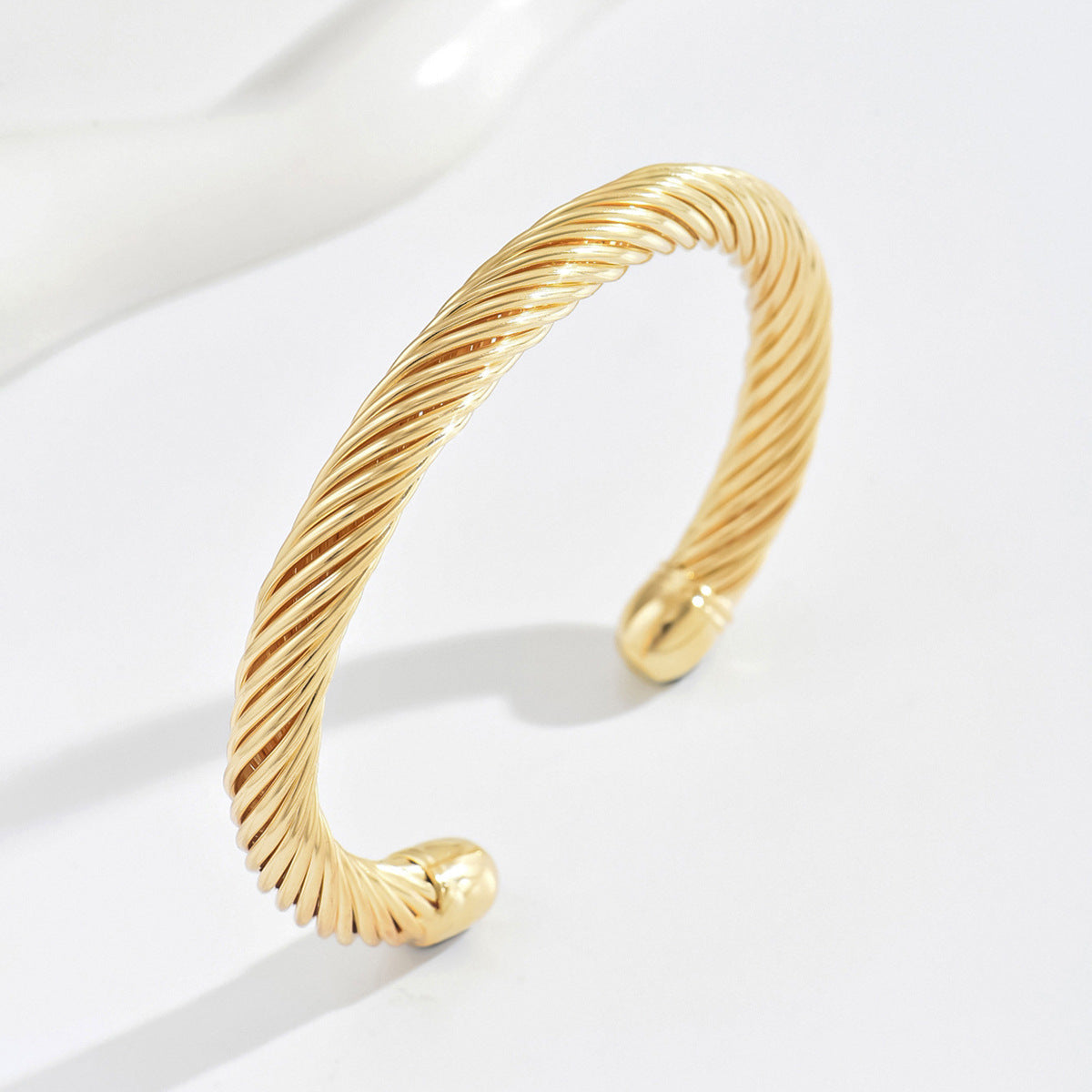 Twisted Bangle “Prime”