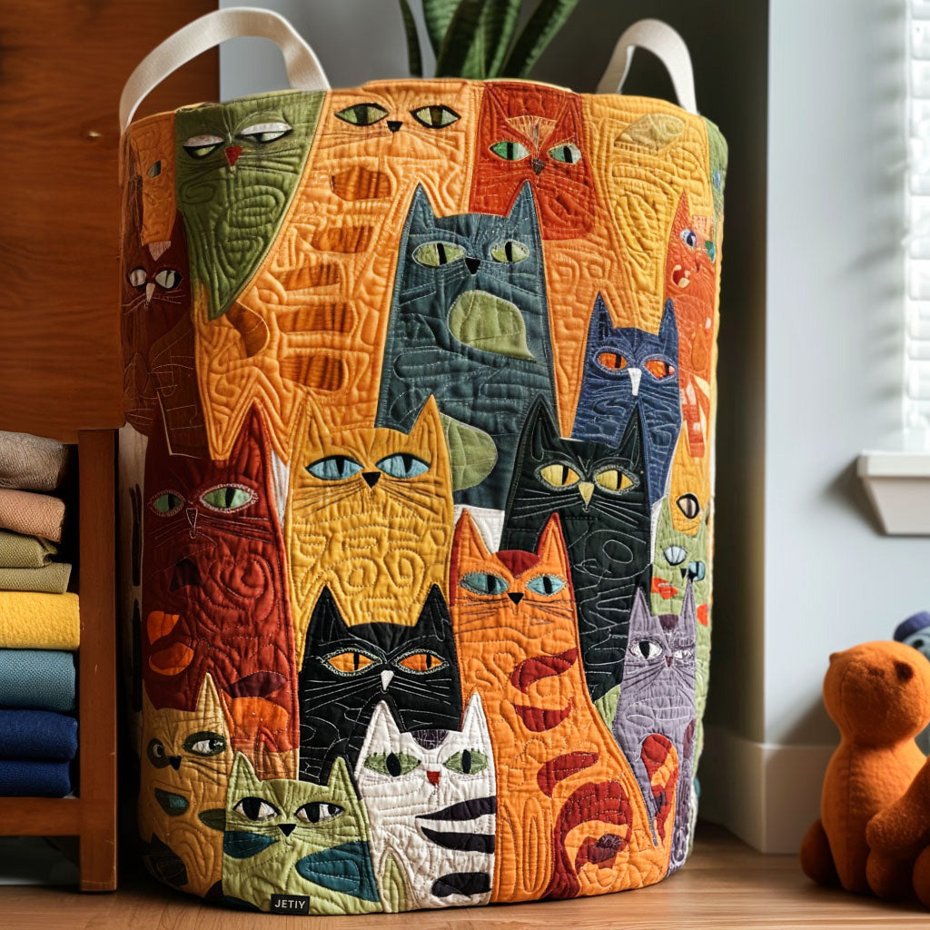 Quilted Laundry Basket in Cat Shape