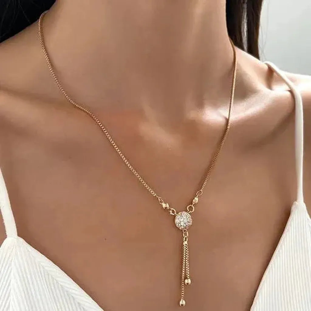 Retro Necklace with Gold Crystal