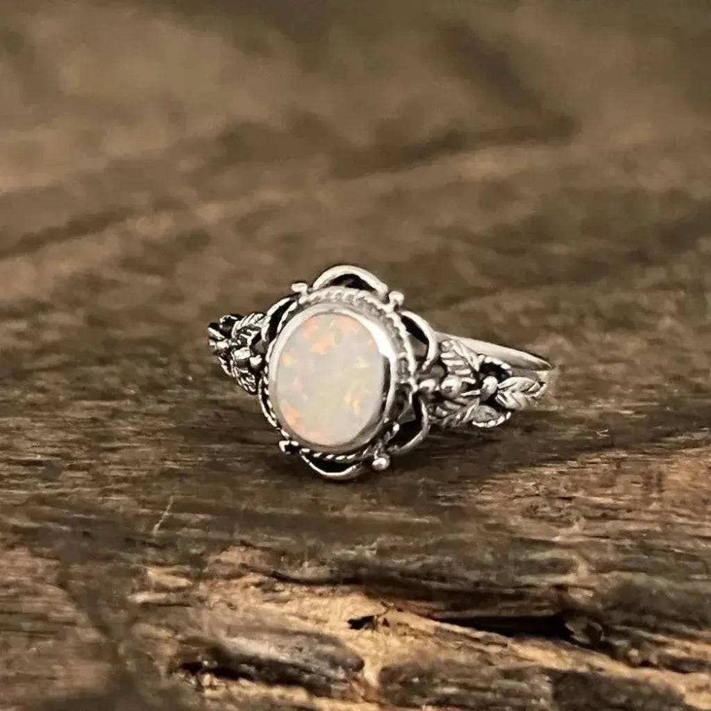Retro White Gold Ring with Flowers and Opal