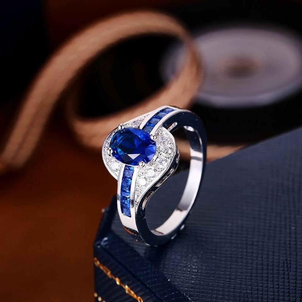 Ring “Sapphire River” | White Gold