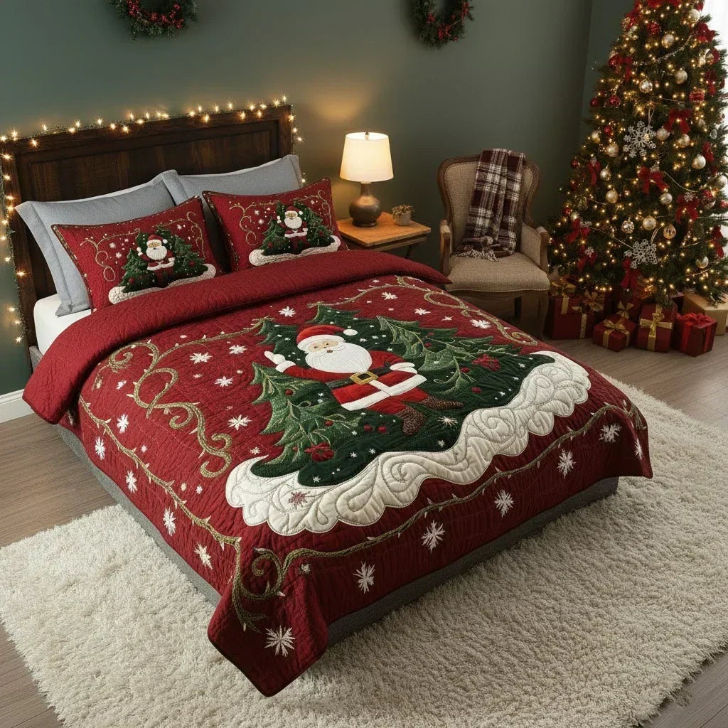3-Piece Quilted Bedding Set – Santa's Workshop