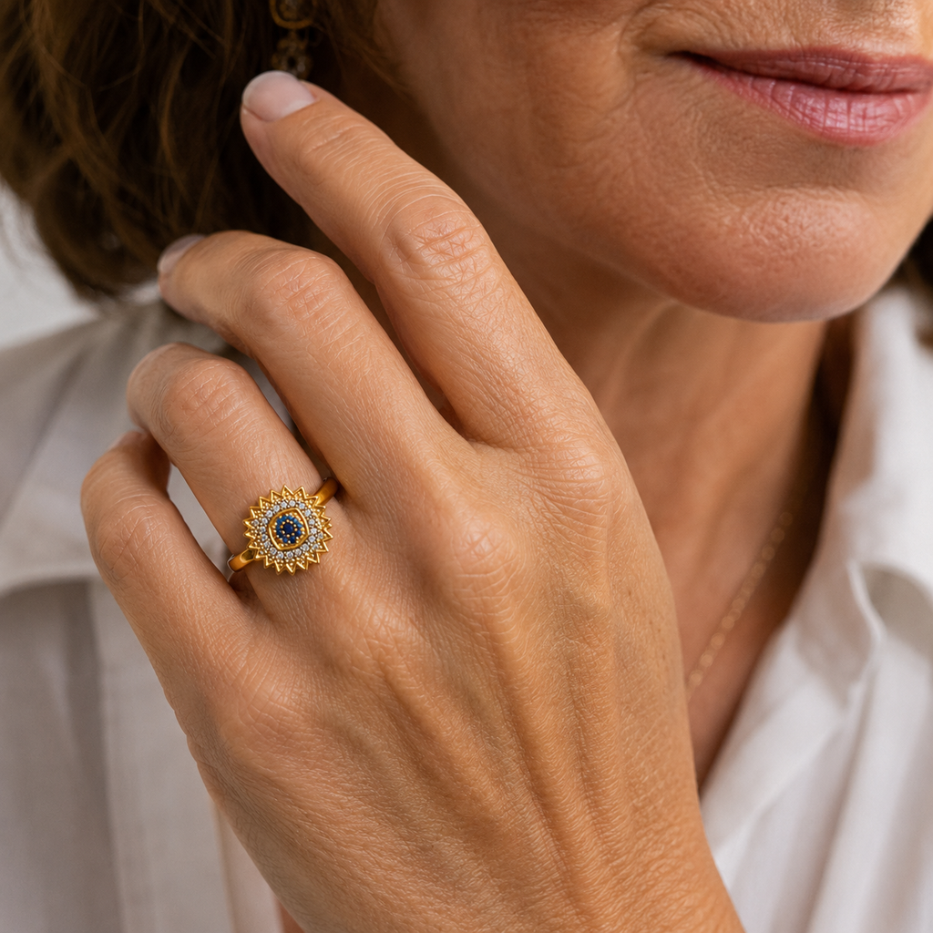 Sapphire Spinner Ring “Sun Rays” | Gold