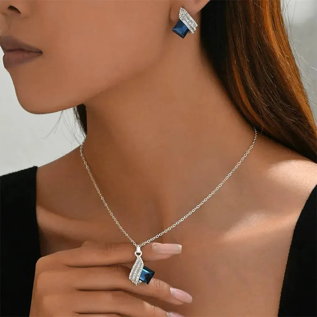Jewellery Set “Vienna” in White Gold