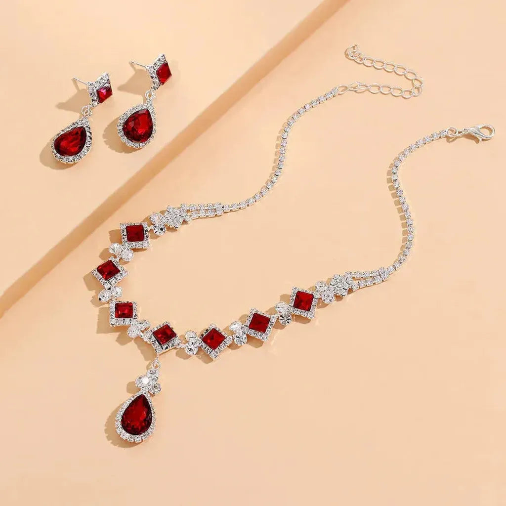 Set “Red Drop” with Close-Fitting Necklace and Drop Earrings