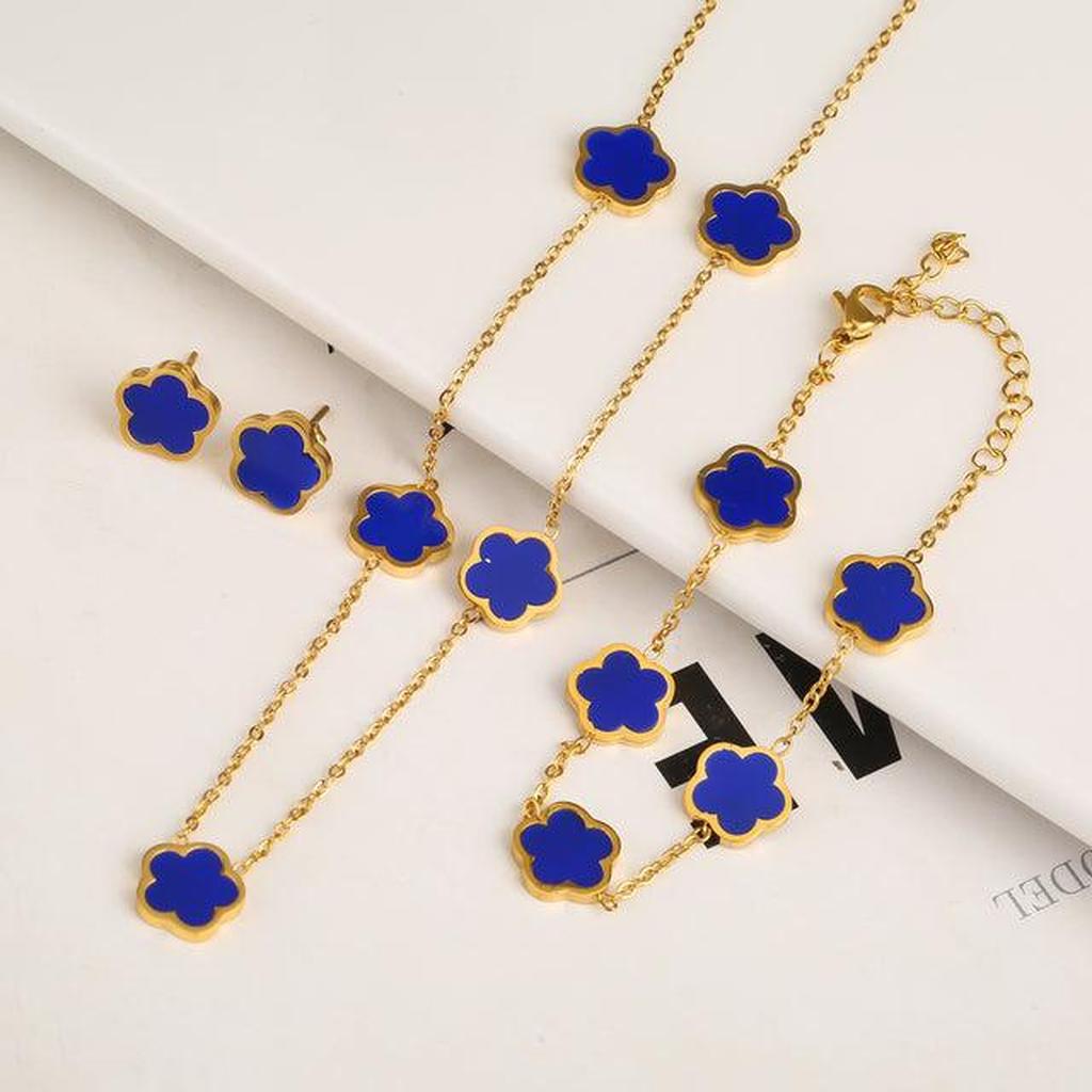 Set Jewellery Pieces in Tree Shape