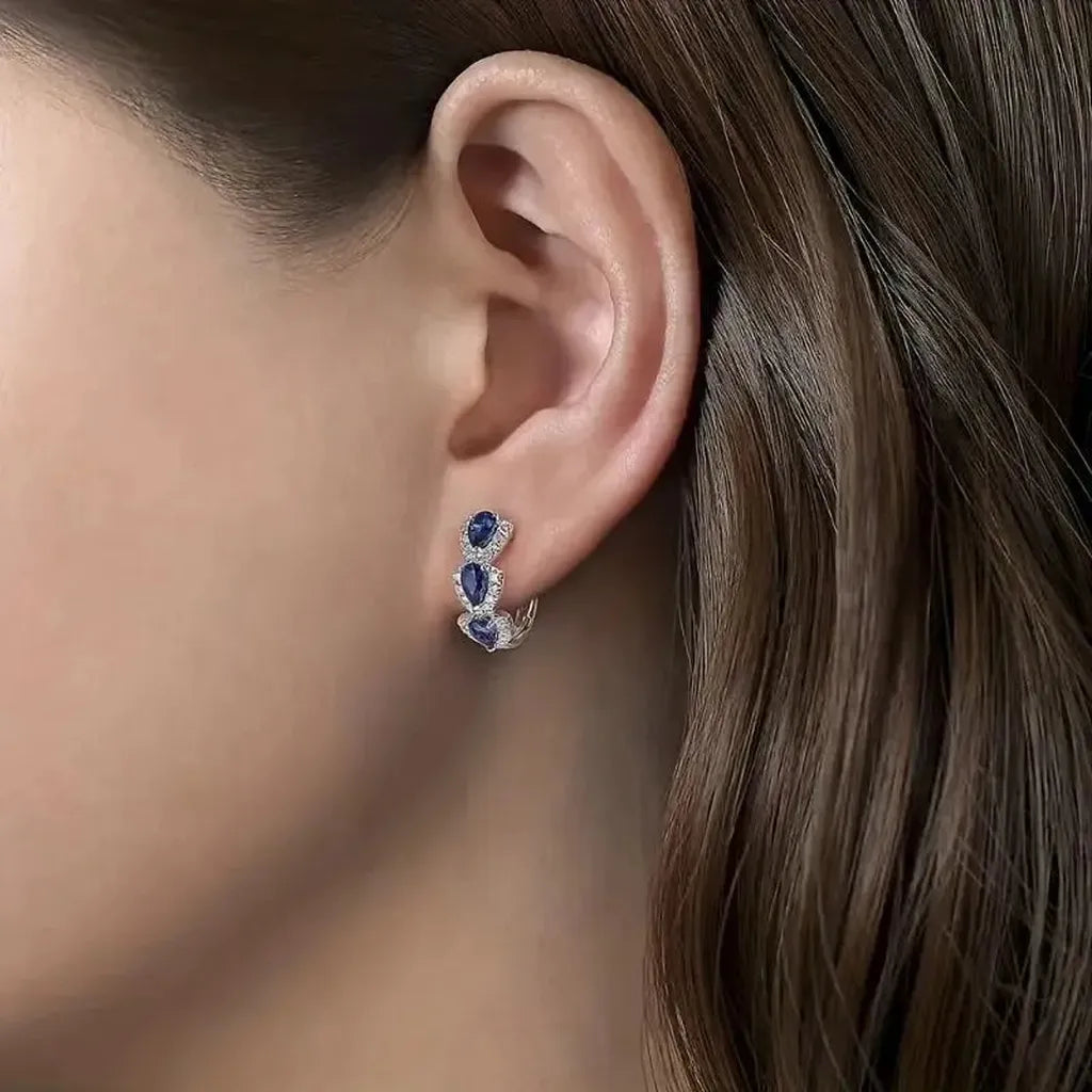 Stripe Earrings with Shiny Crystal