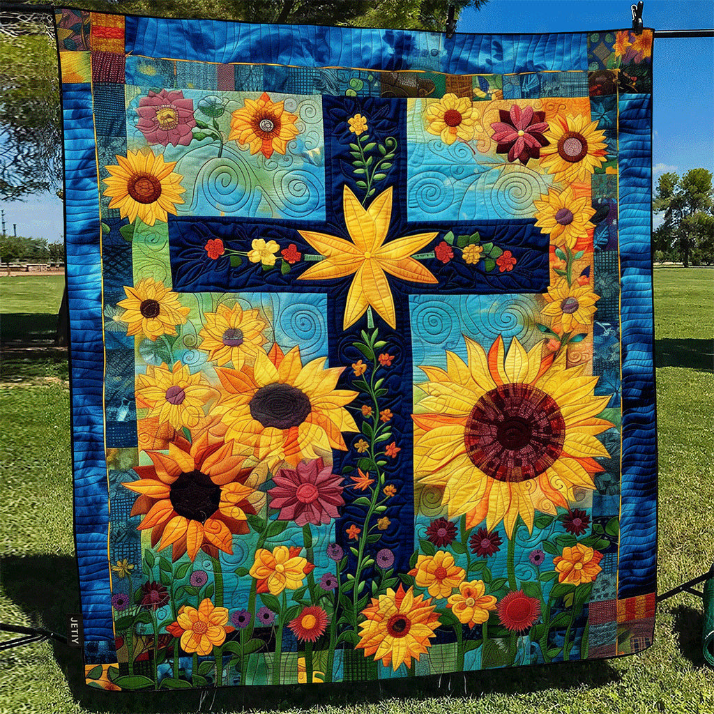 Quilted Blanket – Sunlit Cross