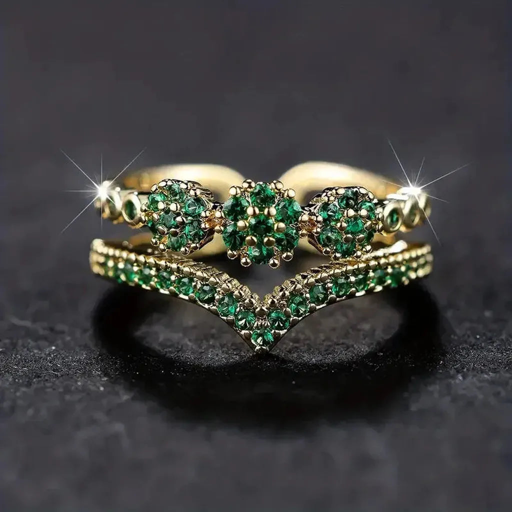 Ring with Emerald
