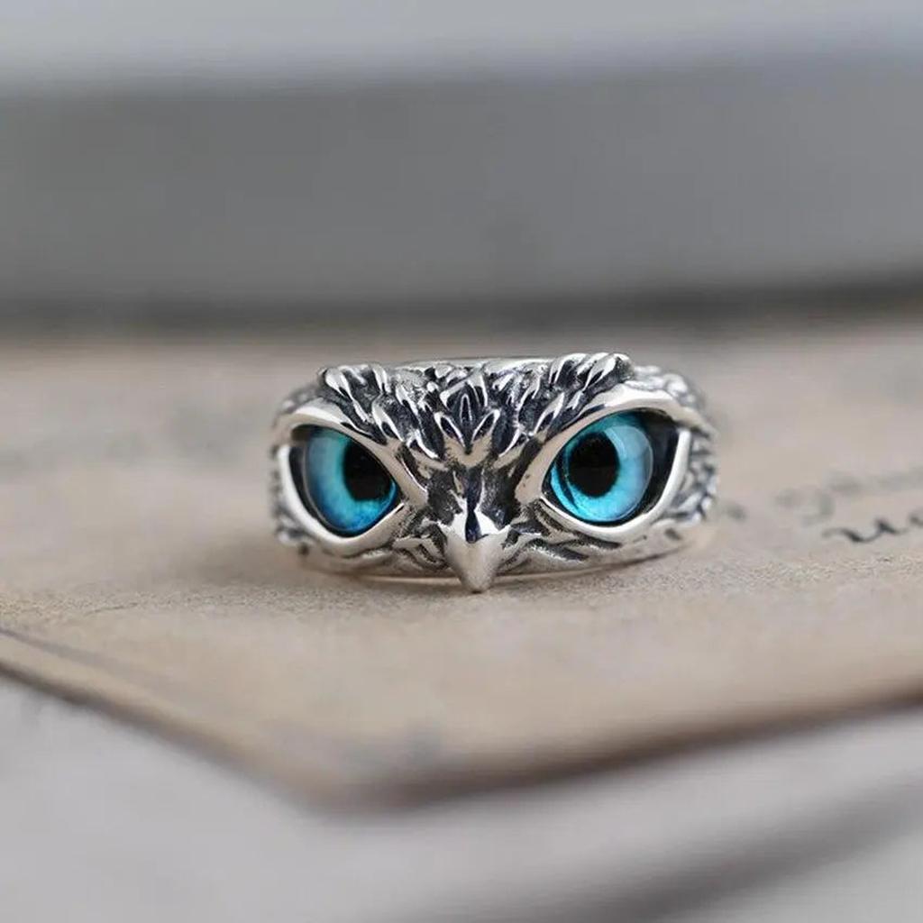 Adjustable Owl Ring with Opal in White Gold