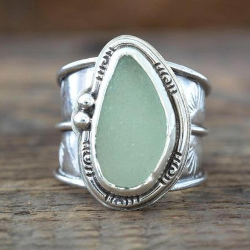 Vintage Ring with Green Moonstone