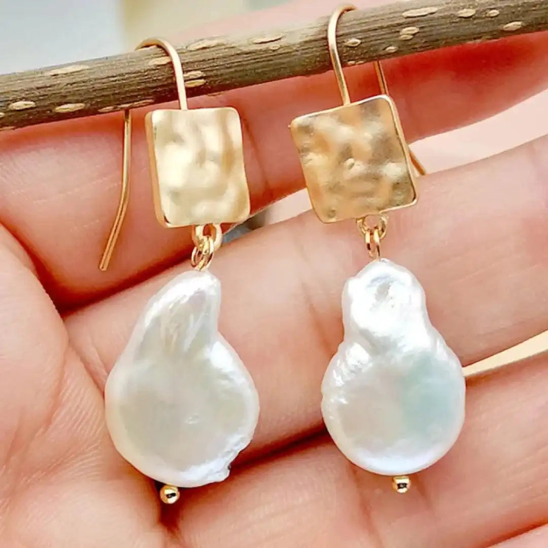 Earrings with Baroque Pearl