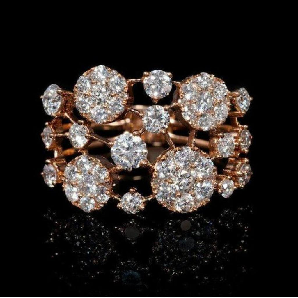 Antique Ring in Rose Gold with Shiny Stones