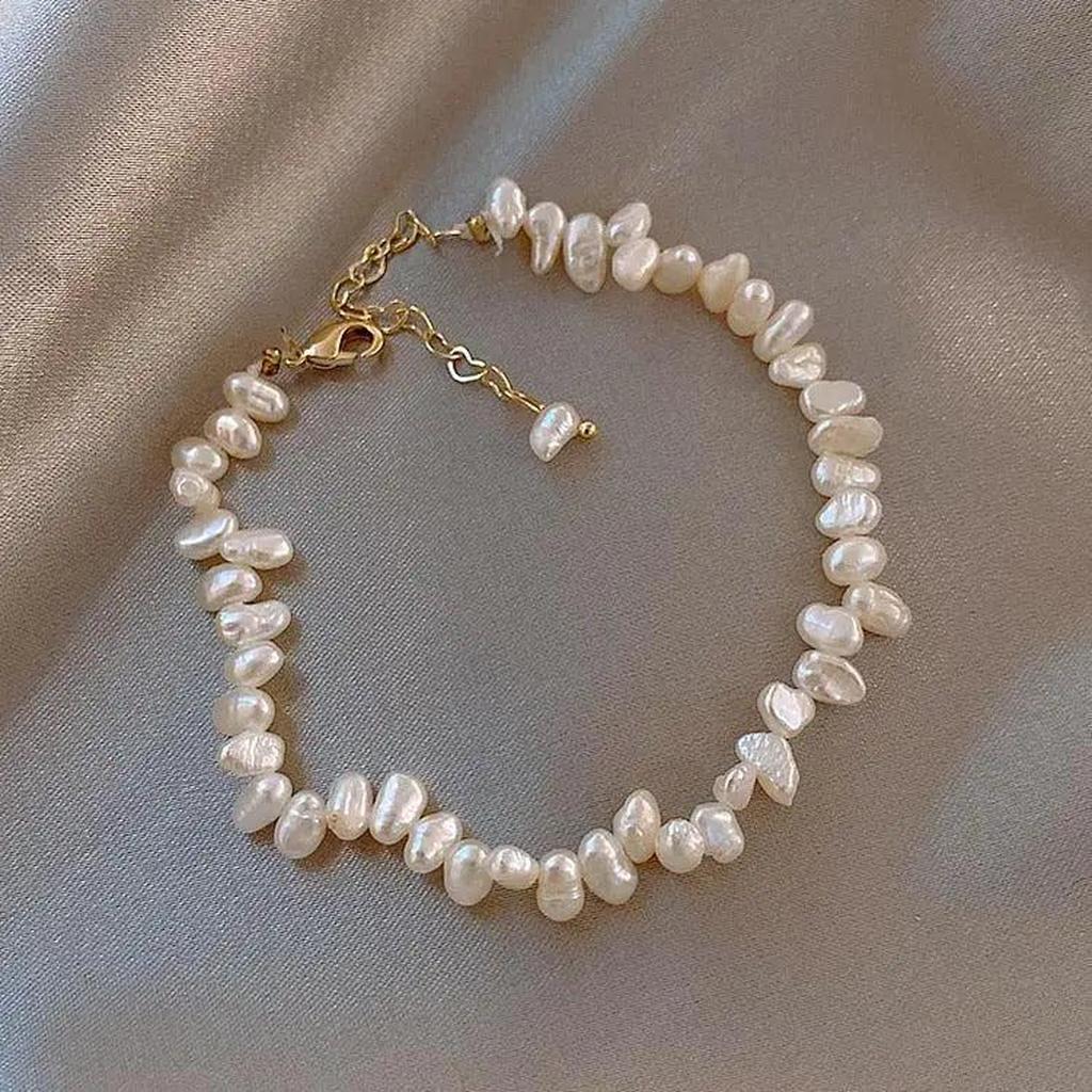 Bracelet “Céline” with Daisies