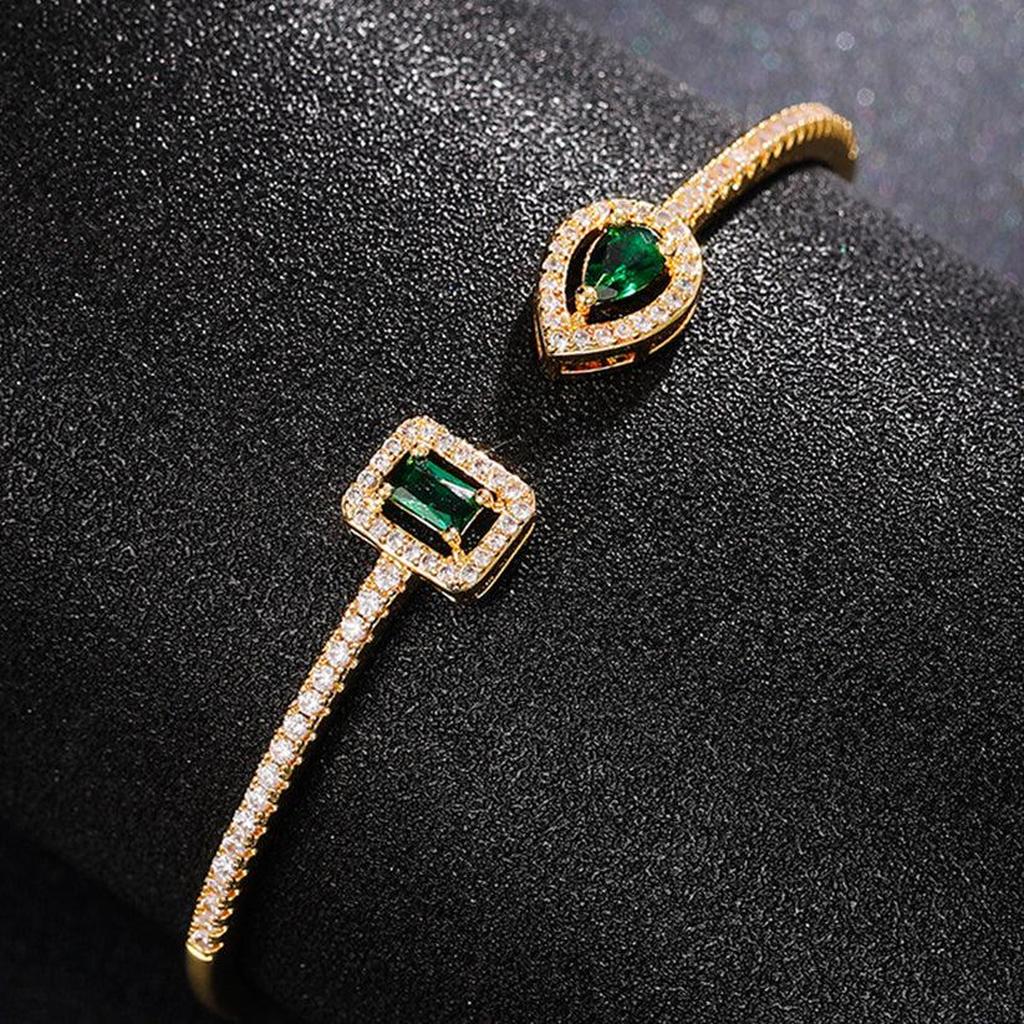 Claudia Bracelet with Emerald Green Stone