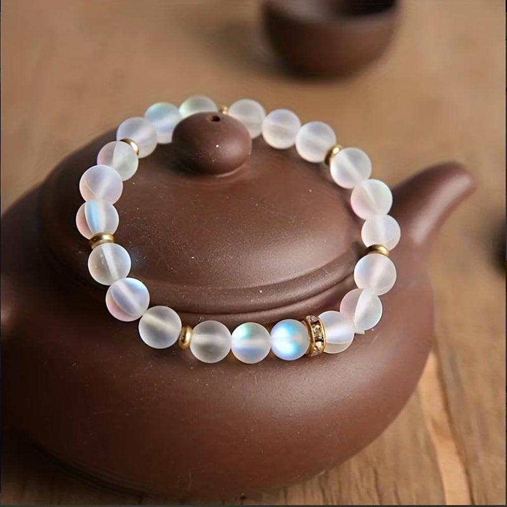 Bracelet “Trust” with Daisies and Moonstone