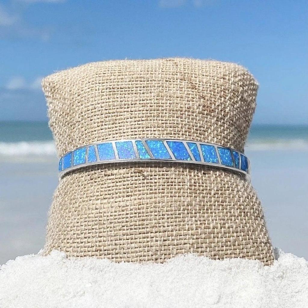 Bracelet with Blue Opal in White Gold