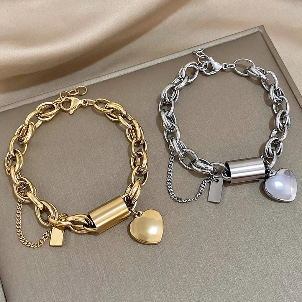 Wide Bracelet in Gold