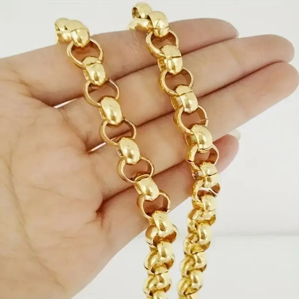Elegant Necklace in Stainless Steel