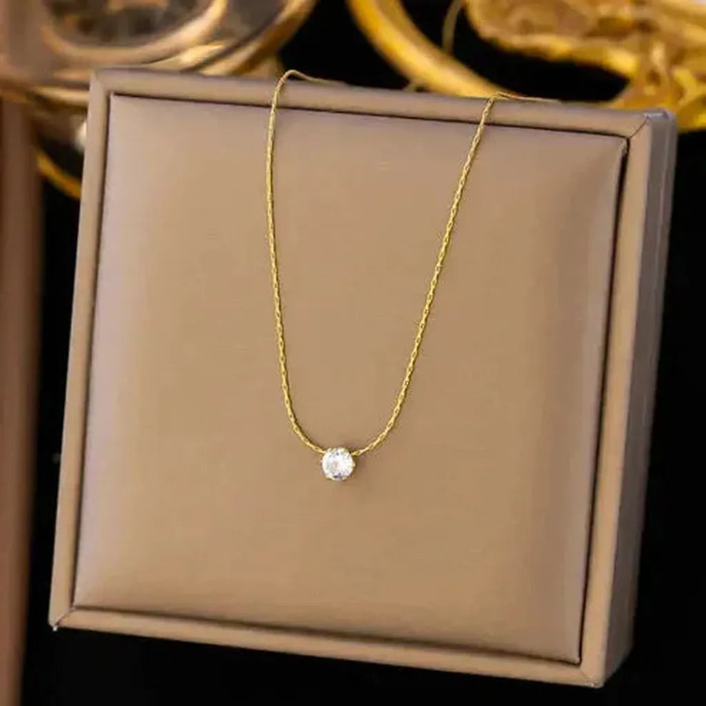 Gold Necklace with Zirconia