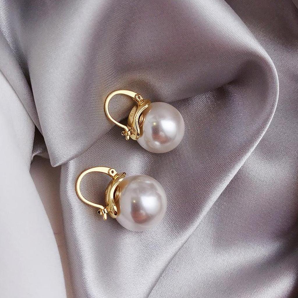 Large Earrings with Daisies in Gold