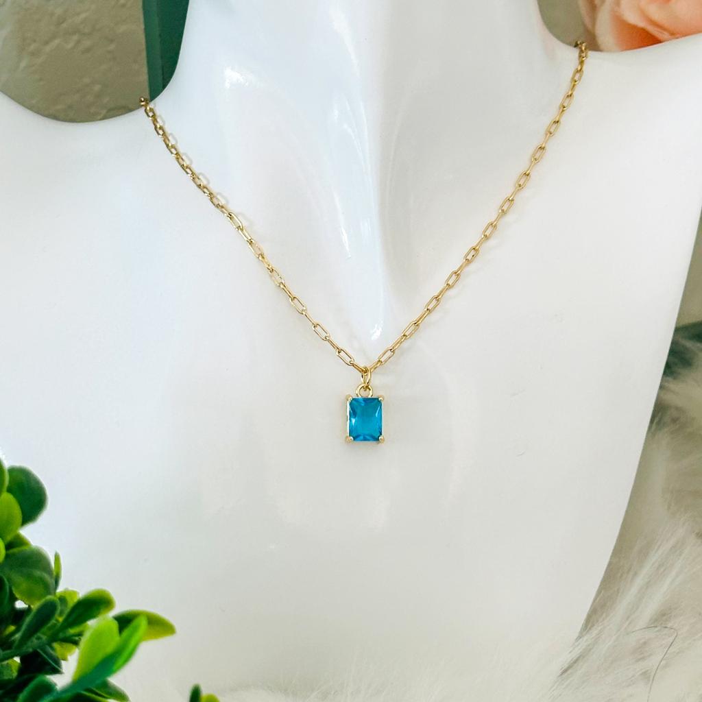 Necklace with Pendant in Emerald Cut