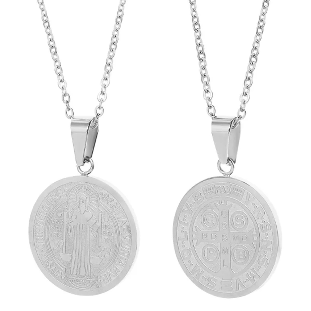 Necklace with Round O Pendant