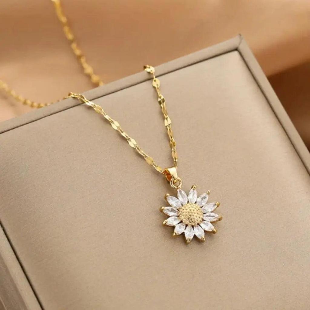 Necklace with Crystal Sunflower in Gold