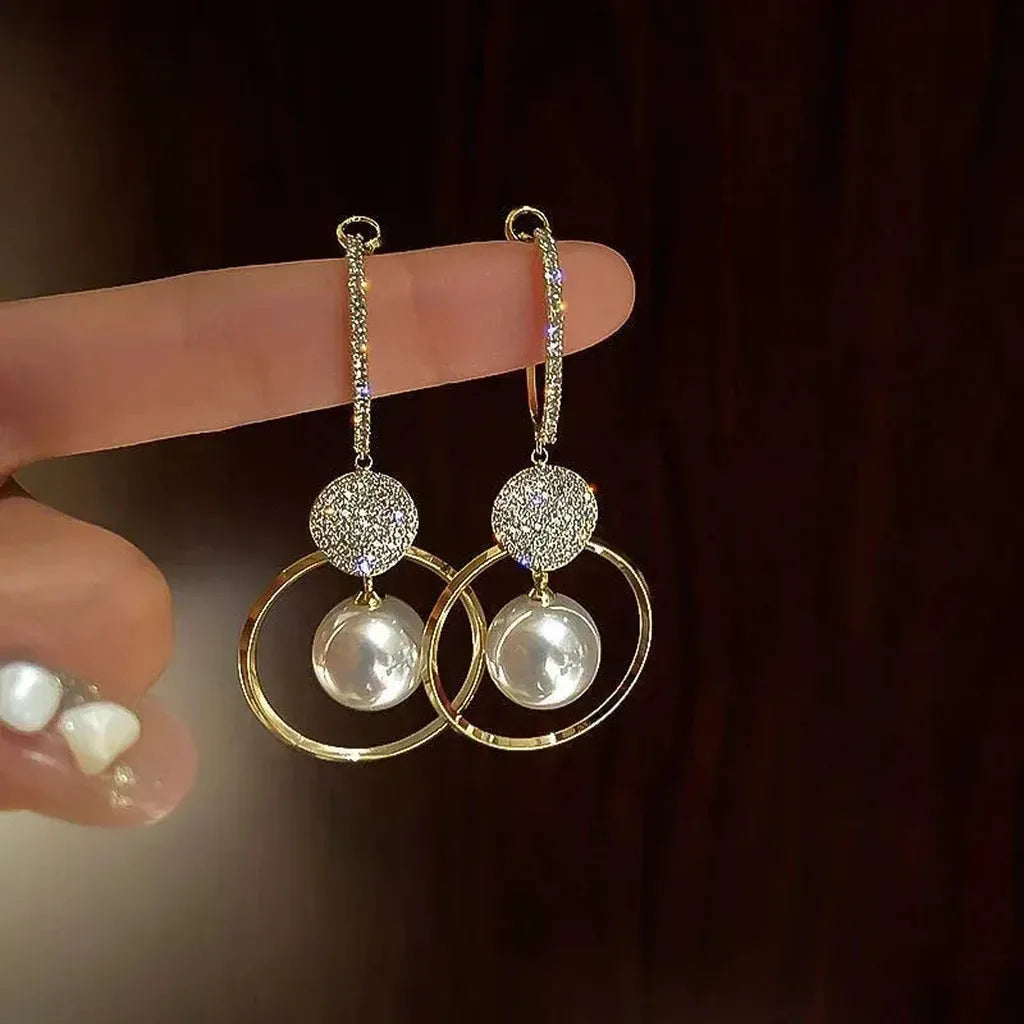 Luxurious Earrings with Cultured Pearls and Zirconia