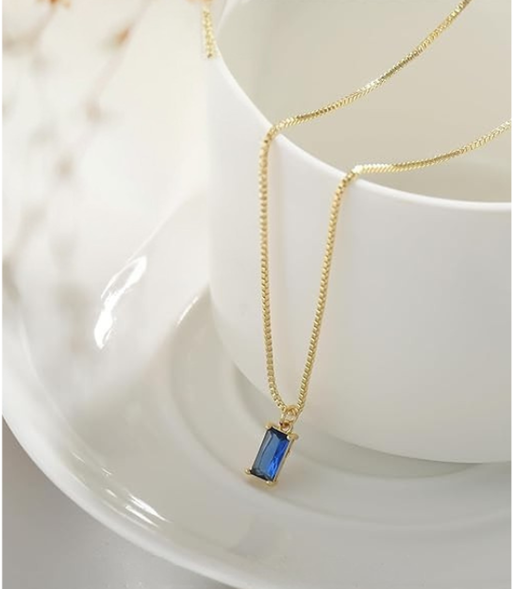 Minimalist Necklace with Sapphire Pendant | White Gold