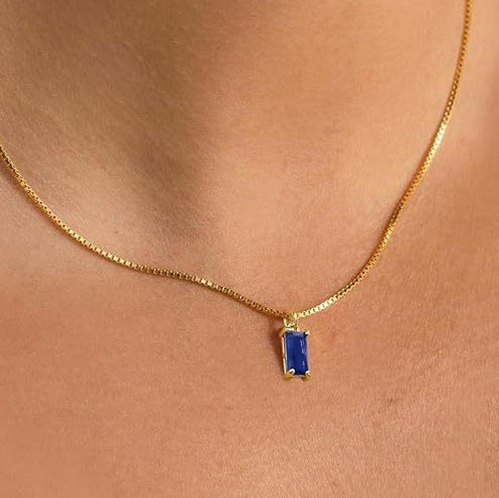 Minimalist Necklace with Sapphire Pendant | White Gold