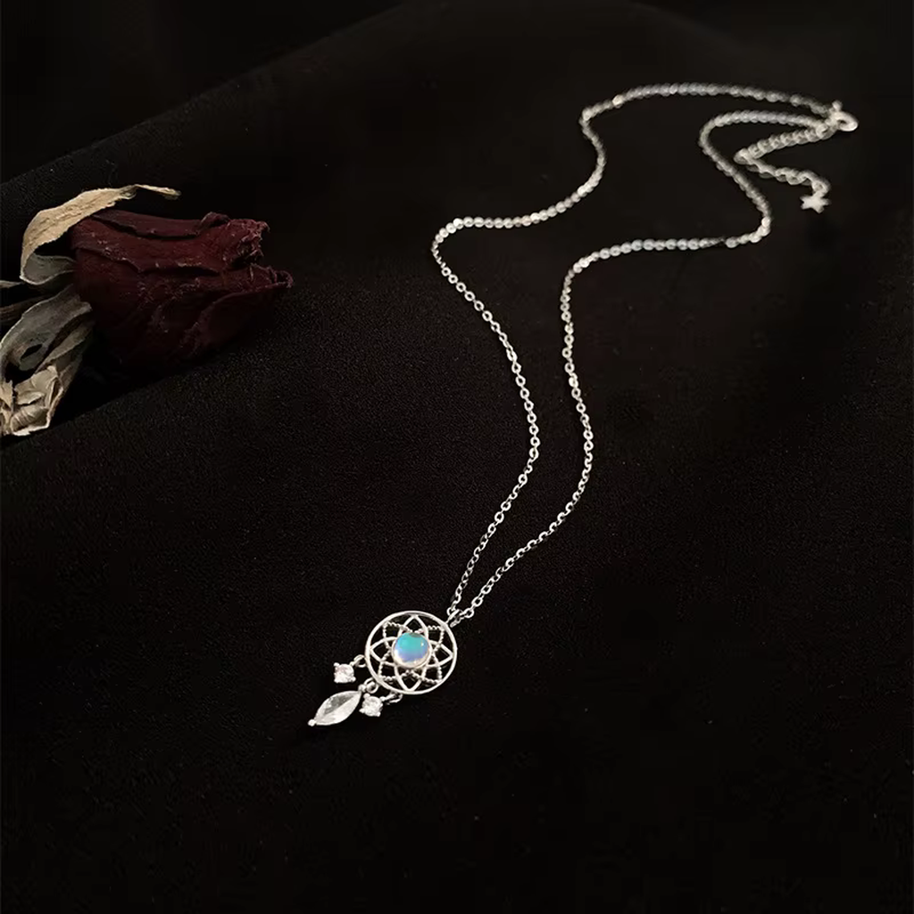 Moonstone Necklace “Dreamcatcher”