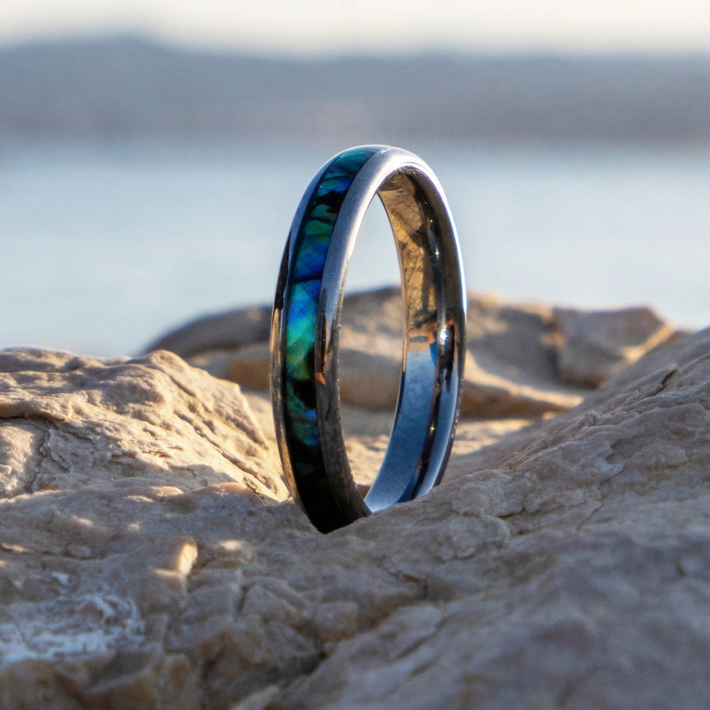 Nerium – Tungsten Carbide Ring