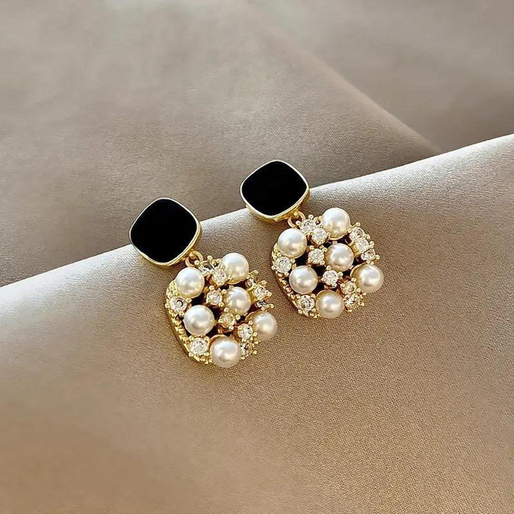 Earrings with Black Opal and Pearls in Gold